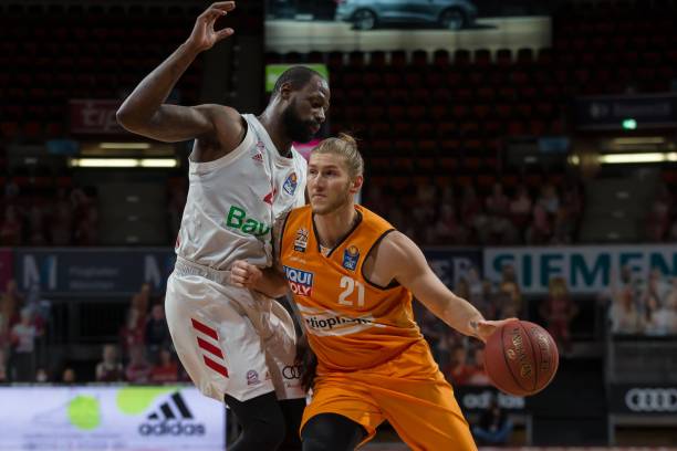 年的核心人 年的核心人