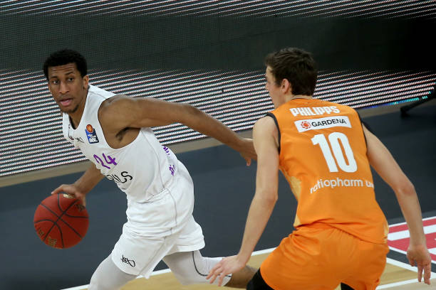 引力的调整 引力的调整